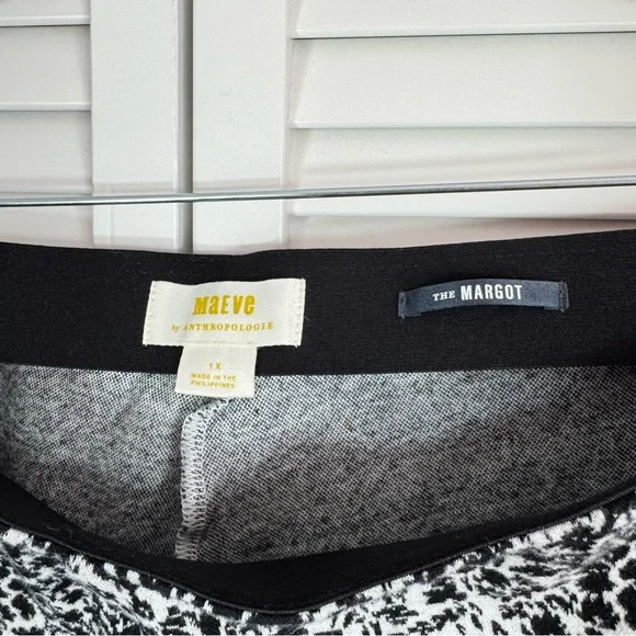 Maeve by Anthropologie The Margot Kick-Flare Cropped Knit Pants White Black 1X - Picture 5 of 9